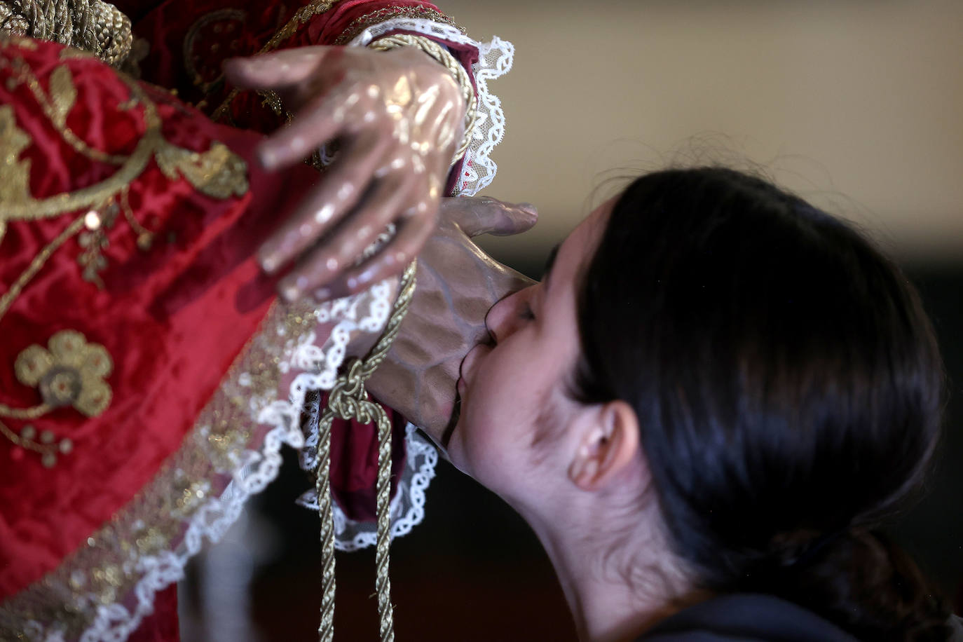 Fotos: la honda tradición del primer viernes de marzo en Córdoba