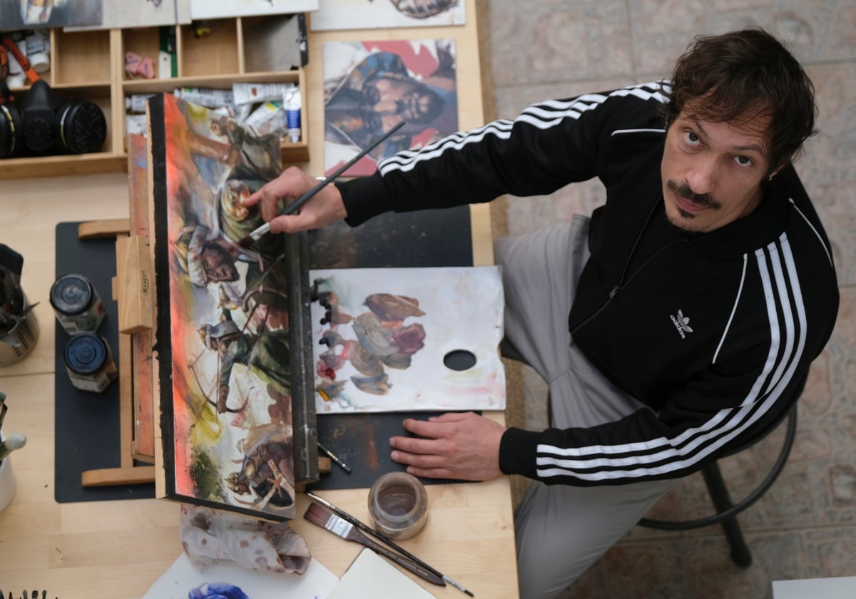 El artista cordobés, en un estudio de la localidad malagueña de Colmenar