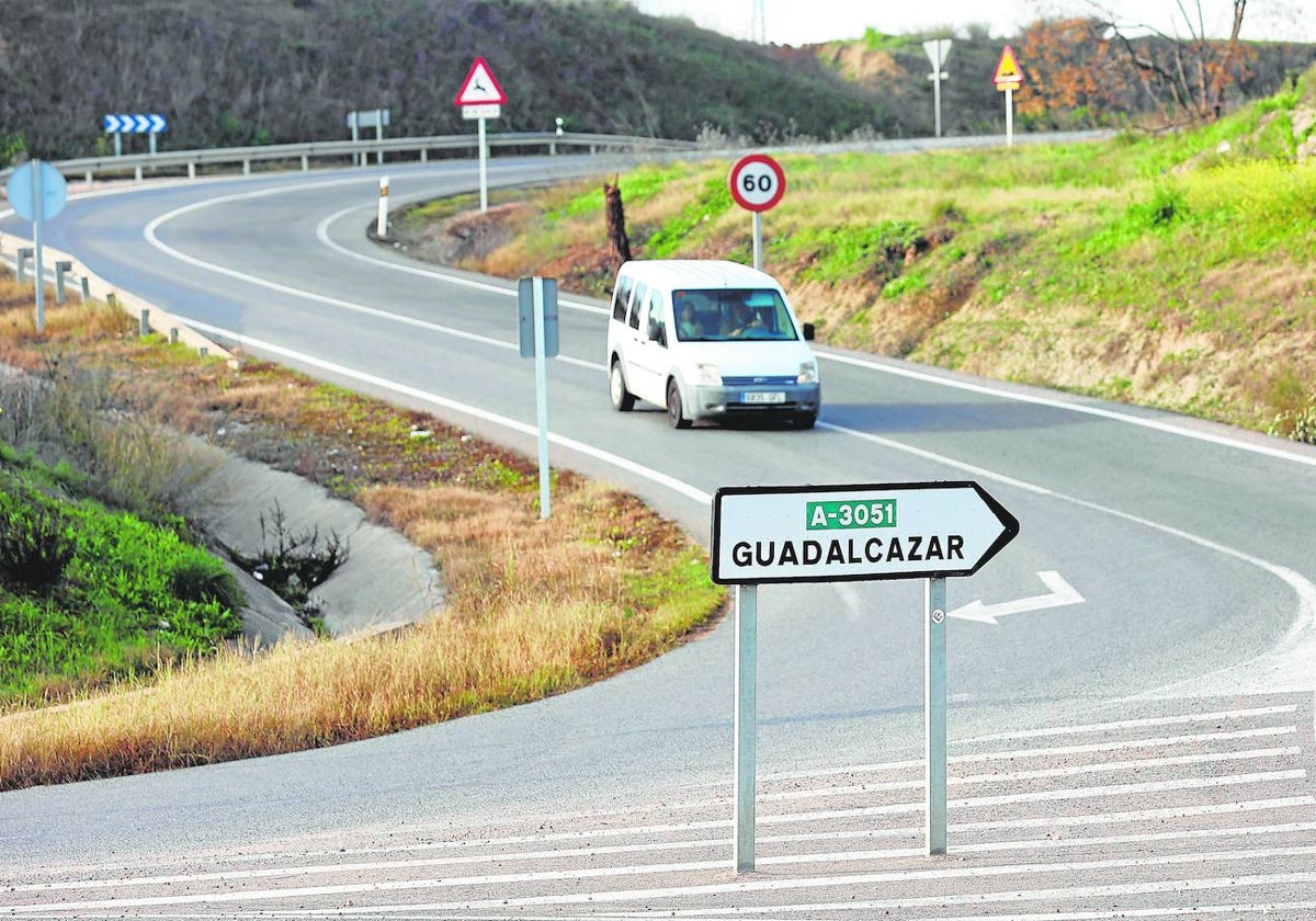 Carretera a Guadalcázar a escasos kilómetros de la capital cordobesa