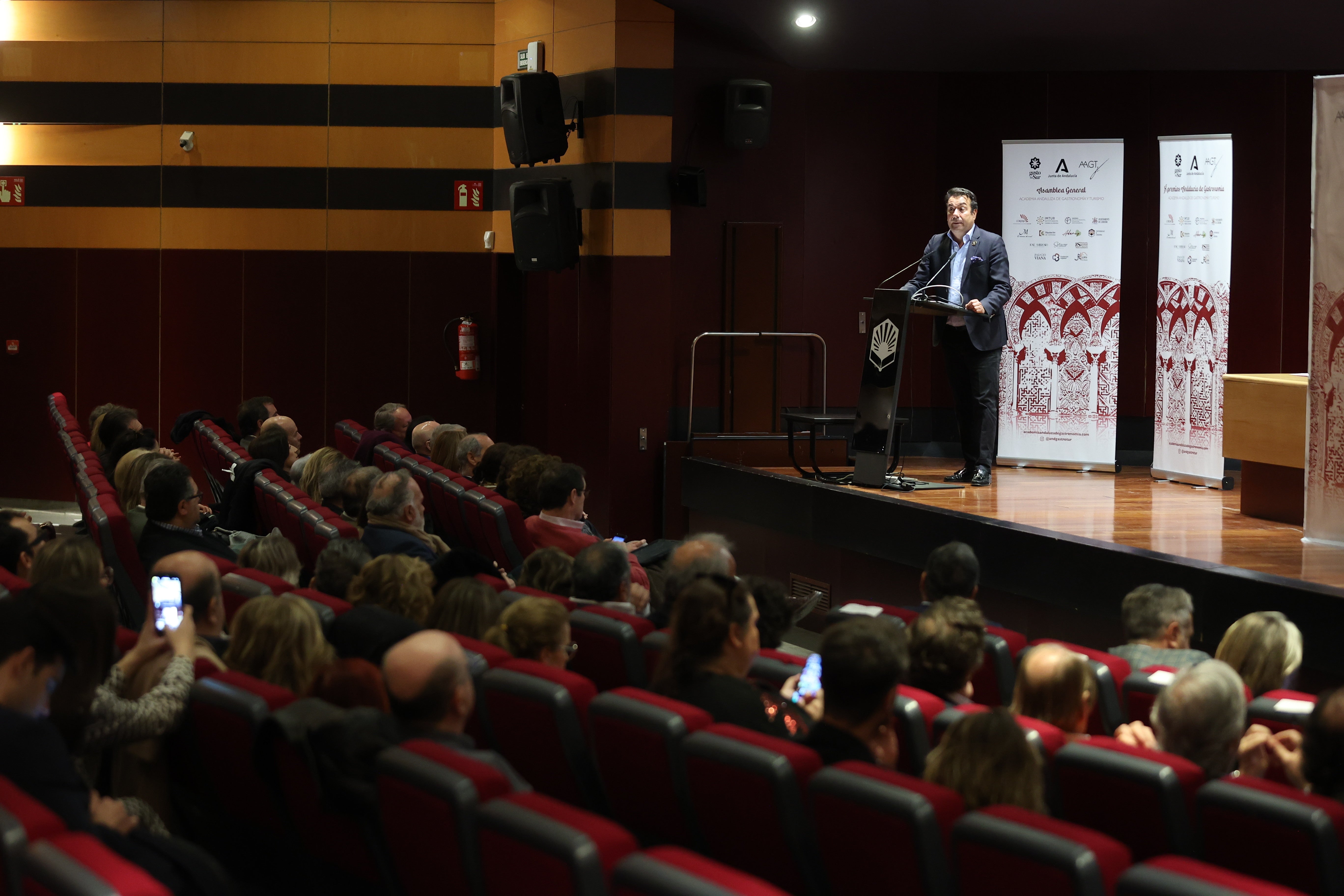 Fotos: la Academia Andaluza de Gastronomía y Turismo entrega los X Premios Andalucía Gastronomía
