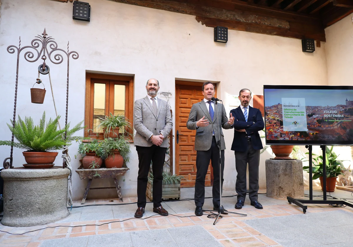 Carlos Velázquez, José Manuel Velasco y José Manuel López