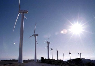 La Xunta asume otro frente con el TSXG por la nueva parálisis eólica