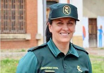 Una de las primeras guardias civiles: «Me miraban como un bicho raro»