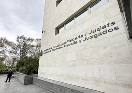 Cinco familias denuncian abusos sexuales a alumnos en un colegio de Valencia