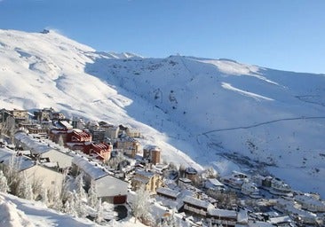 Sierra Nevada entra en riesgo extremo de avalancha por el temporal de viento y nieve