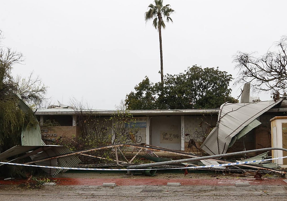 Daños junto a las instalaciones deportivas de El Fontanar
