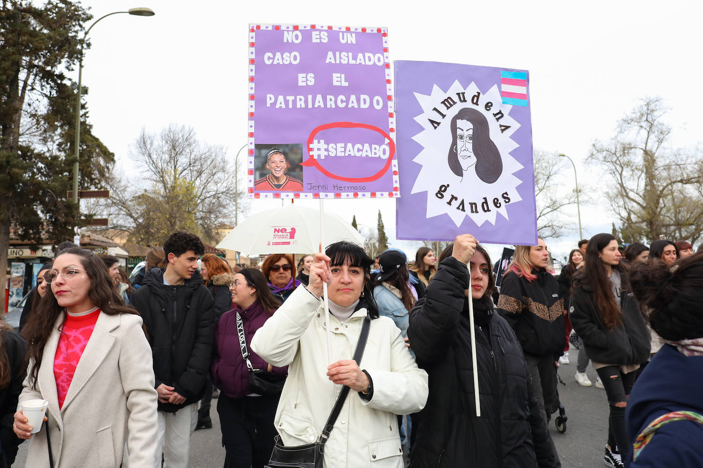 El morado toma las calles clamando feminismo