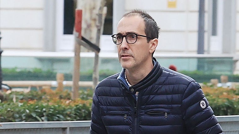 ÍÑIGO ROTACHE. El principal y único accionista de Soluciones de Gestión realizó «todas las gestiones relativas a la compra de las fincas» en Carballedo de Valdeorras, según el sumario