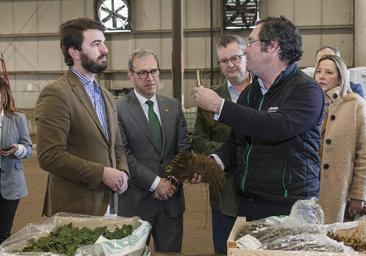 Gallardo denuncia la «competencia desleal» y la «carga burocrática excesiva» a la que se enfrenta el sector productivo de España