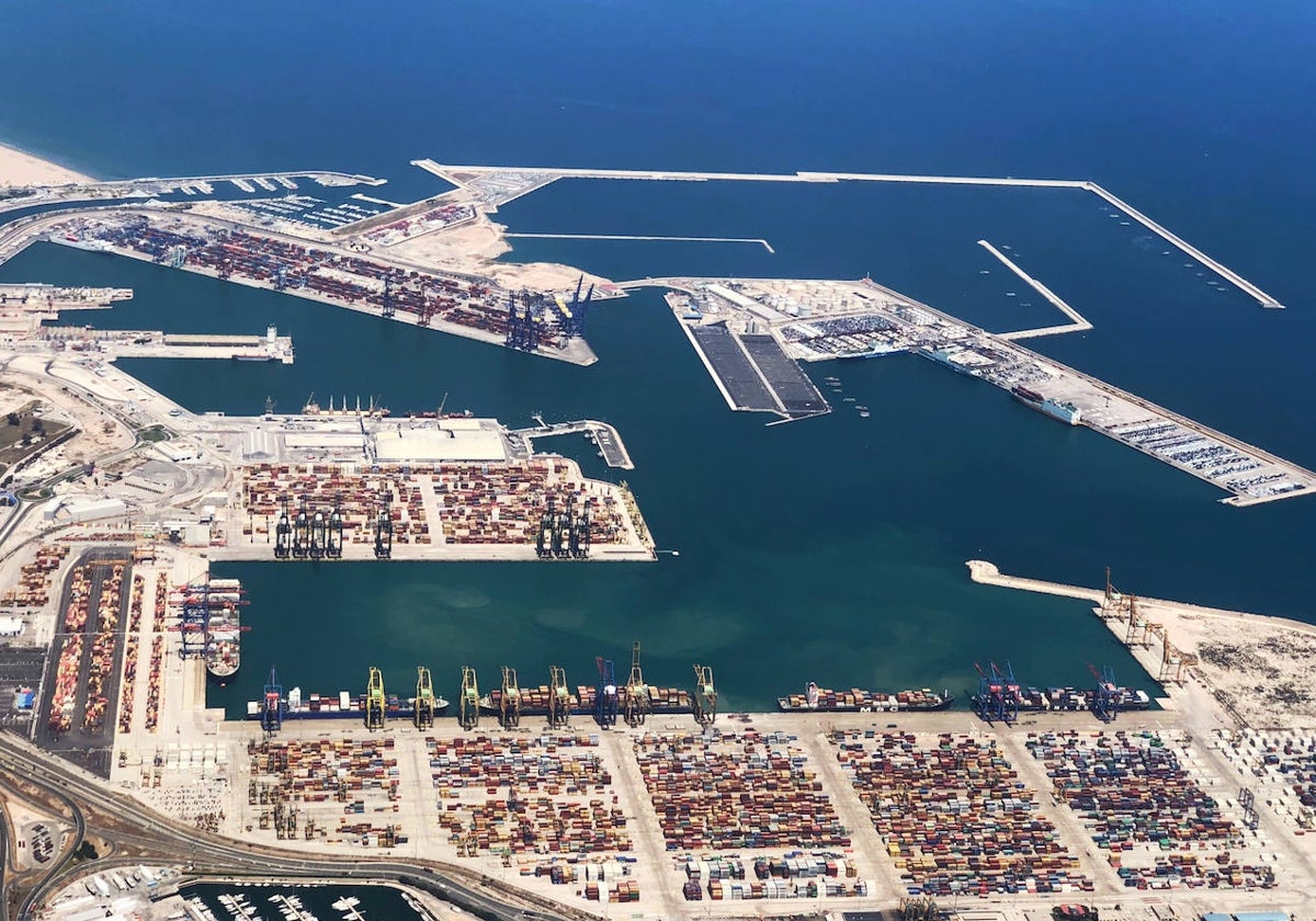 Imagen aérea de archivo del Puerto de Valencia