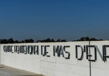 Un preso asesina a una cocinera en una cárcel de Tarragona y después se suicida