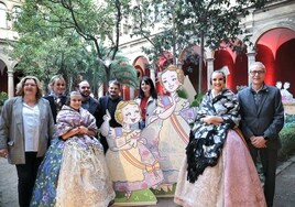 El Centro del Carmen homenajea a las Falleras Mayores de Valencia con una instalación de Ceballos & Sanabria y Marina Puche