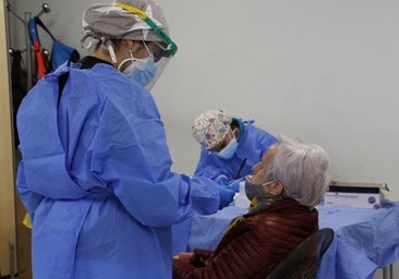 Agresiones a sanitarios: «Cuando me senté a atenderle, cogió una catana»