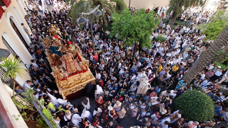 El misterio de la Sentencia, por la plaza de San Nicolás