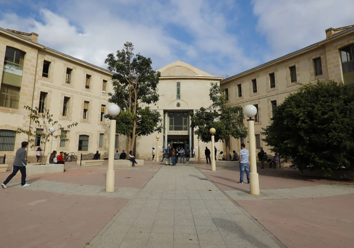 Imagen de archivo del Palacio de Justicia de Alicante