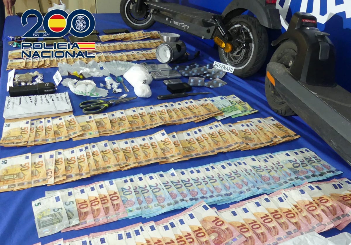 Dinero incautado en la operación policial en Salamanca