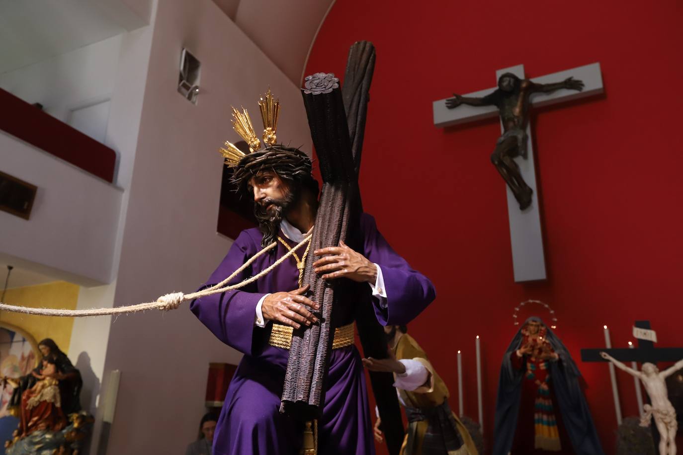 Fotos: Las Tres Caídas cobra vida en Córdoba con el Cirineo y un sayón