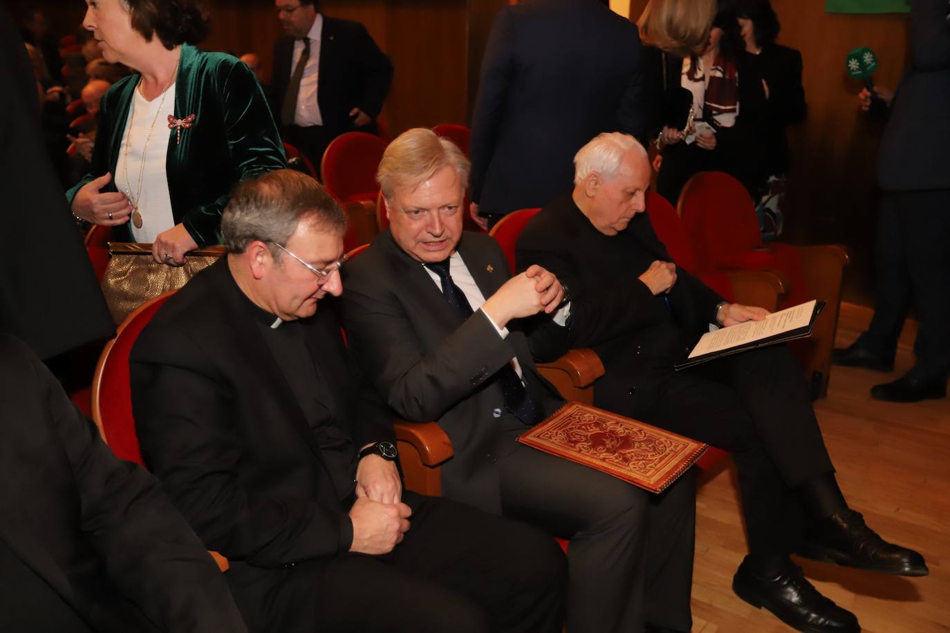 Fotos: el sentido anuncio de Juan José Primo Jurado de la Semana Santa de Córdoba