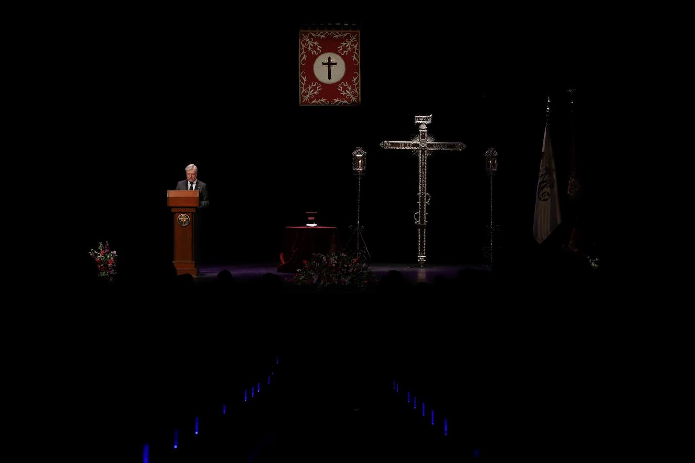 Fotos: el sentido anuncio de Juan José Primo Jurado de la Semana Santa de Córdoba