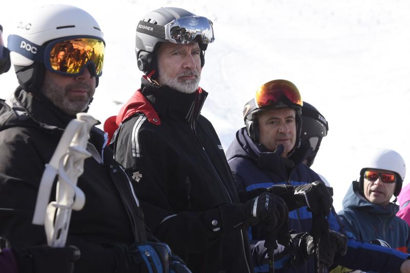 Las imágenes del viaje de esquí del Rey Felipe VI en Formigal