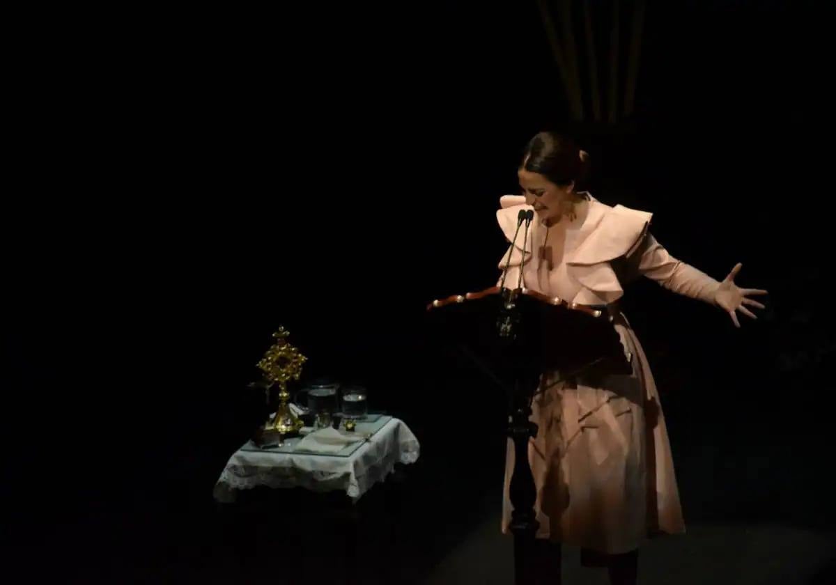 Un momento del pregón pronunciado este domingo por Eulalia 'Lala' Prieto para anunciar la Semana Santa de Jerez