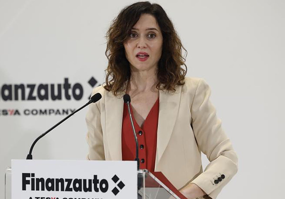 La presidenta de la Comunidad de Madrid, Isabel Díaz Ayuso, este lunes