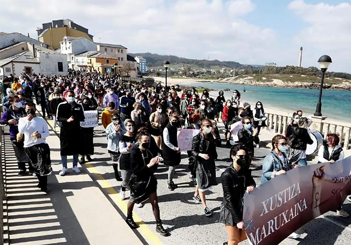 Manifestación en favor de las mujeres que denunciaron las grabaciones