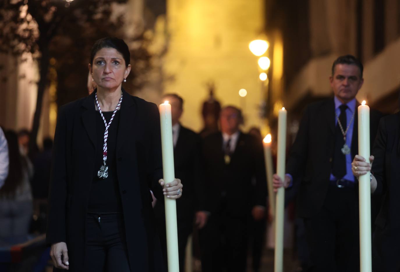 Fotos: el solemne traslado de las imágenes de la Sentencia a su nueva casa de hermandad en Córdoba
