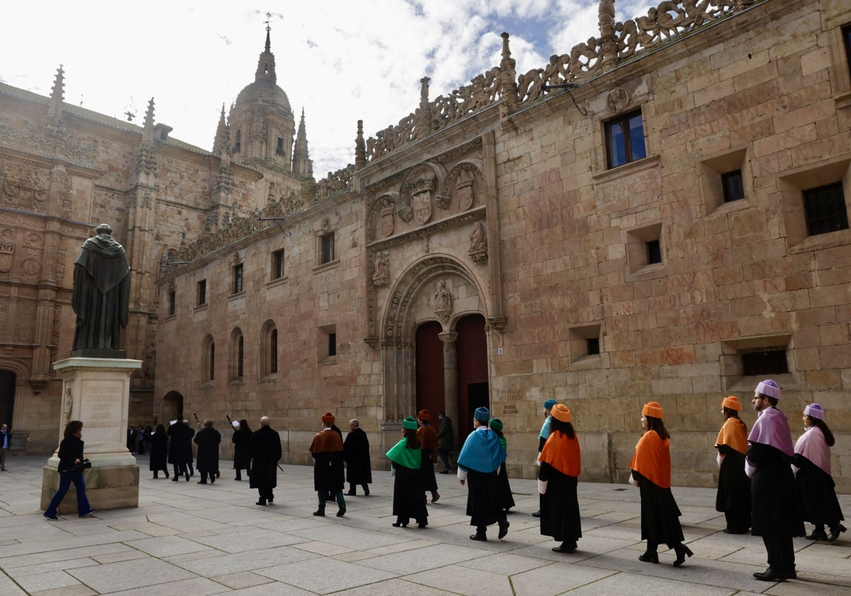 Profesores de la Universidad de Salamanca en el acto de nombramiento de Doctor Honoris Causa a Miguel de Unamuno