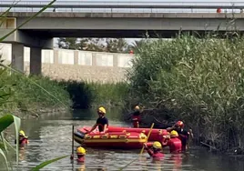 Encuentran muerto a un menor de 14 años que se adentró en el río Segura con unos amigos