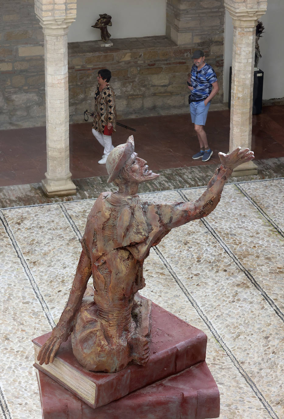 Fotos: la impactante exposición de la escultura de Aurelio Teno en Córdoba