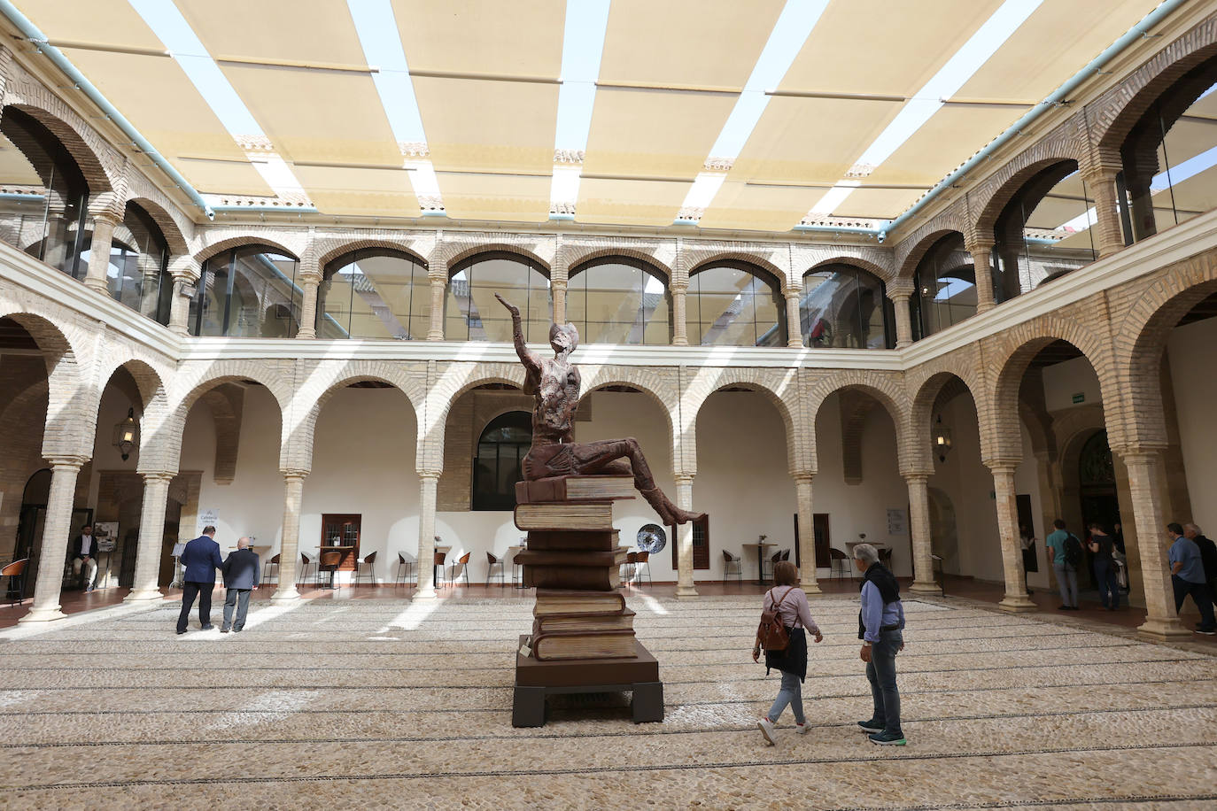 Fotos: la impactante exposición de la escultura de Aurelio Teno en Córdoba