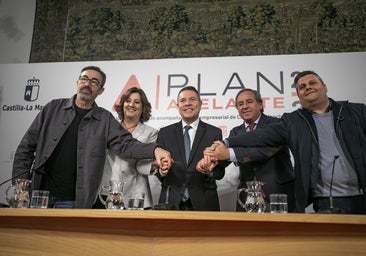 Page firma con empresarios y sindicatos un nuevo Plan Adelante, con 405 millones de inversión