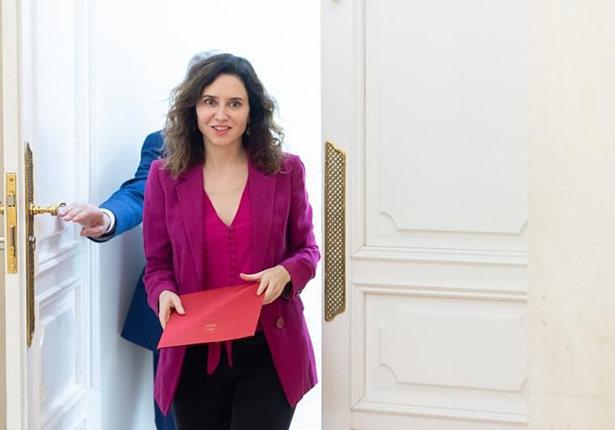 La presidenta de la Comunidad de Madrid, Isabel Díaz Ayuso, este martes en la Real Casa de Correos