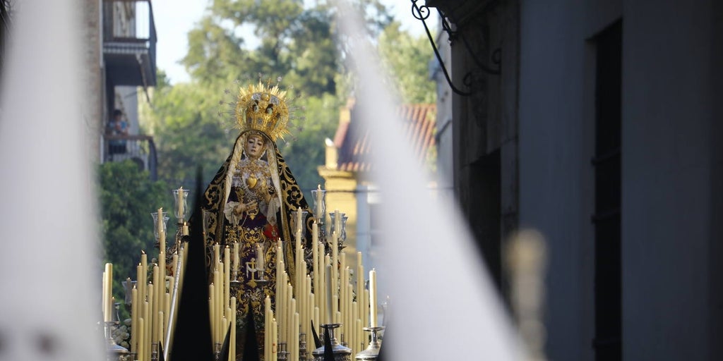 Horarios E Itinerarios Del Viernes Santo De La Semana Santa De Córdoba