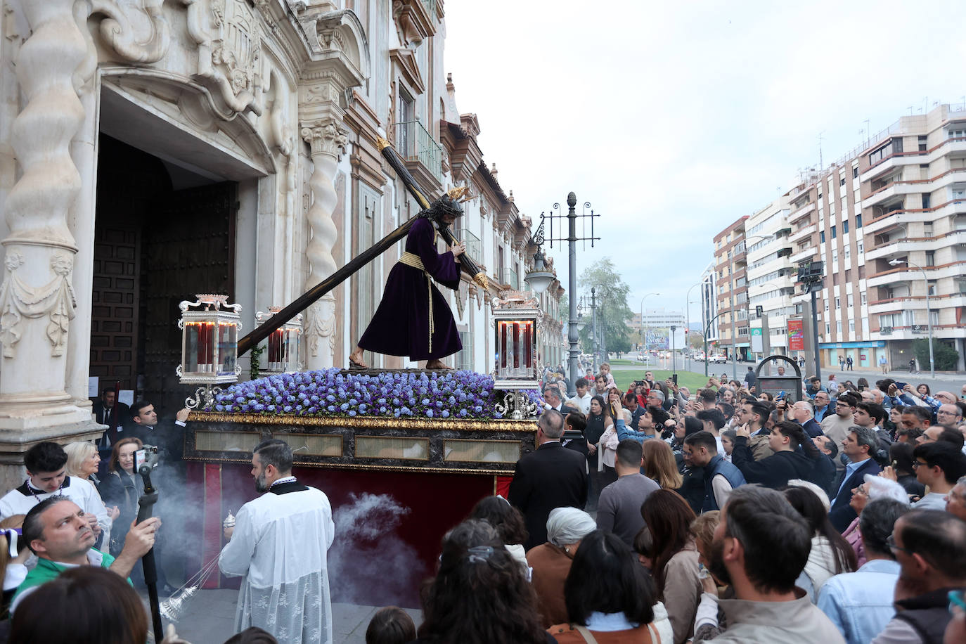 Fotos: el íntimo vía crucis del Señor del Soberano Poder de Córdoba