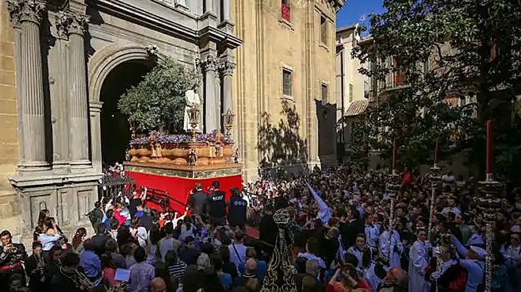 El Cautivo, a su salida del Sagrario