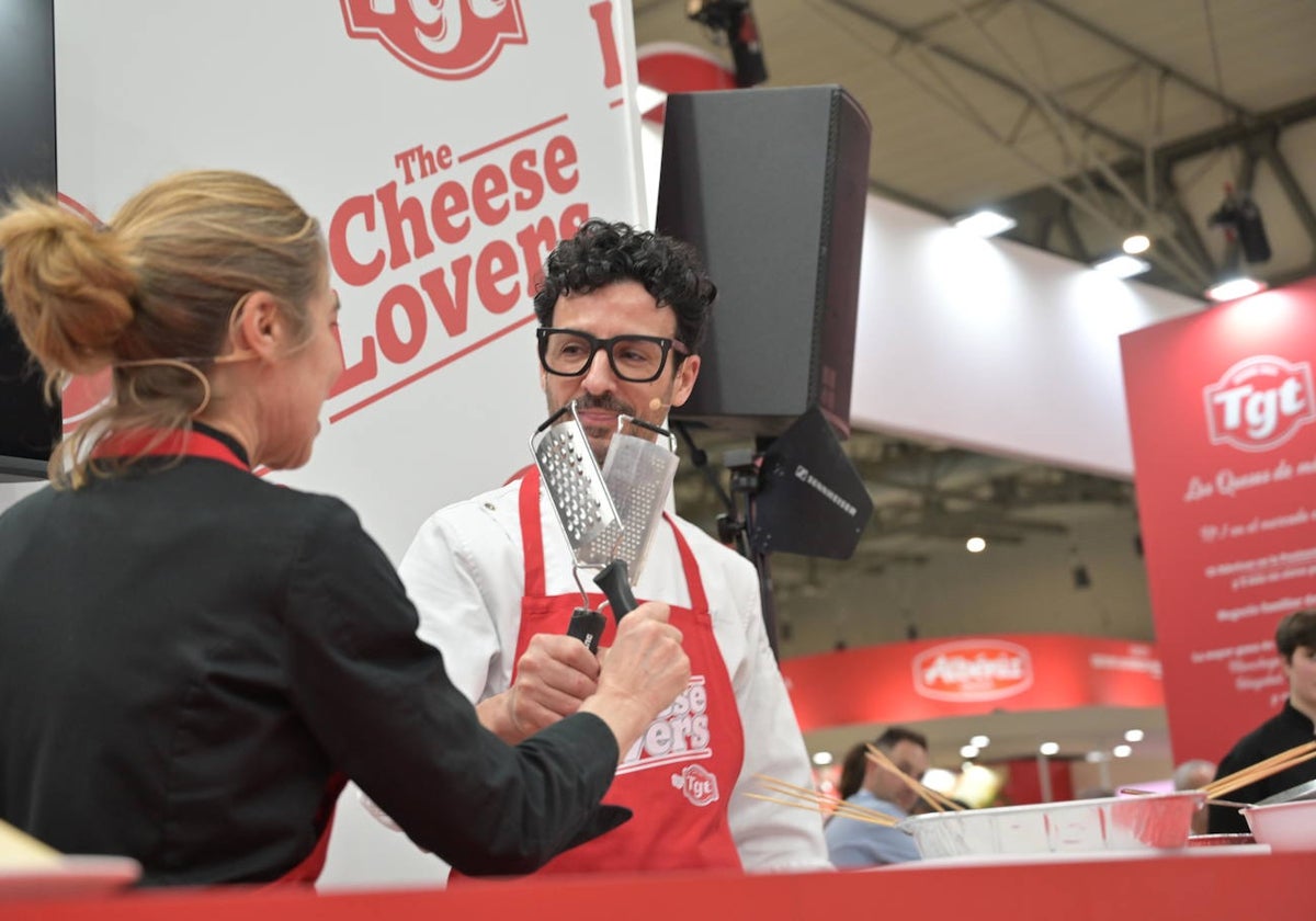 Raül Balam y Ada Parellada se enfrentan en el showcooking más quesero de Alimentaria