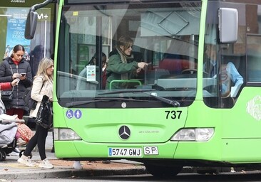 Estos son los horarios especiales de autobuses para la Semana Santa de Córdoba 2024