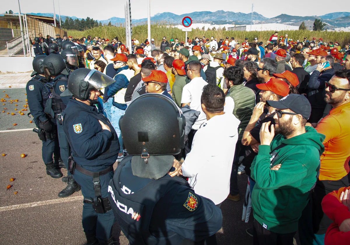 Imagen de la protesta de los agricultores en Motril, el pasado mes de febrero