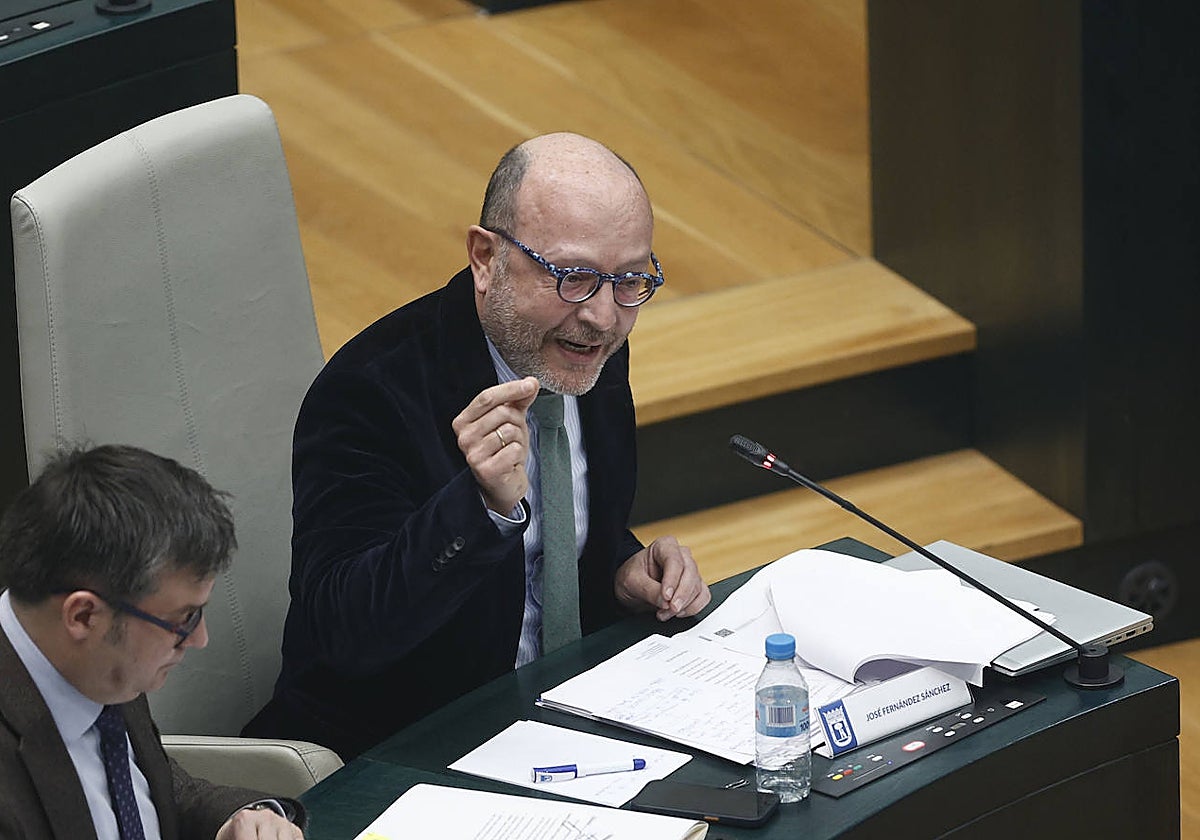 El concejal de Políticas Sociales, Familia e Igualdad de Madrid, José Fernández