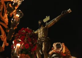 Fotos: el solemne vía crucis del Cristo de la Providencia de Córdoba