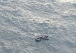 Al menos tres muertos al naufragar una patera cerca de la costa de Motril