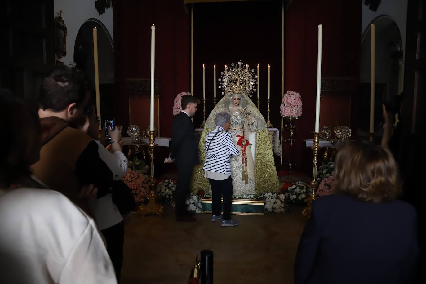 Fotos: el popular y fervoroso Viernes de Dolores en Córdoba
