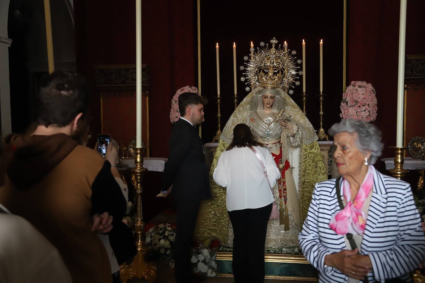Fotos: el popular y fervoroso Viernes de Dolores en Córdoba