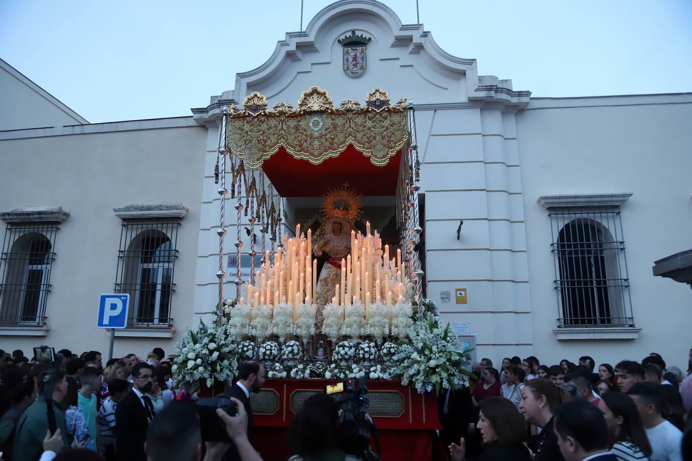Fotos: la entusiasta procesión de la cofradía de la O en Córdoba