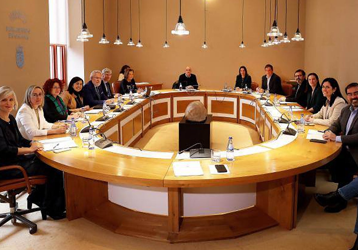 La primera reunión de esta legislatura de la junta de portavoz del Parlamento de Galicia, este lunes