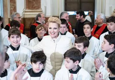 La Cantata de Ainhoa Arteta dedicada a la Virgen de los Desamparados, nominada a los Premios de la Academia de la Música de España