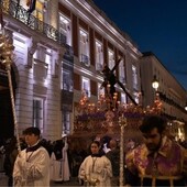 El Cristo de los Gitanos, a la altura de la Puerta del Sol, en la procesión del año pasado