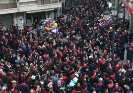 Miles de tamborileros y hermandades se fusionarán un año más este Miércoles Santo en Hellín